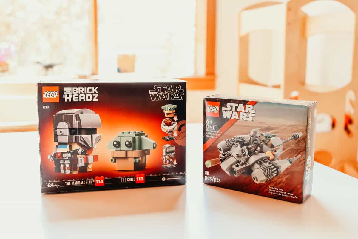 Star Wars Mandalorian Lego boxes Brick Headz and Mandalorian N-1 Starfighter Microfighter